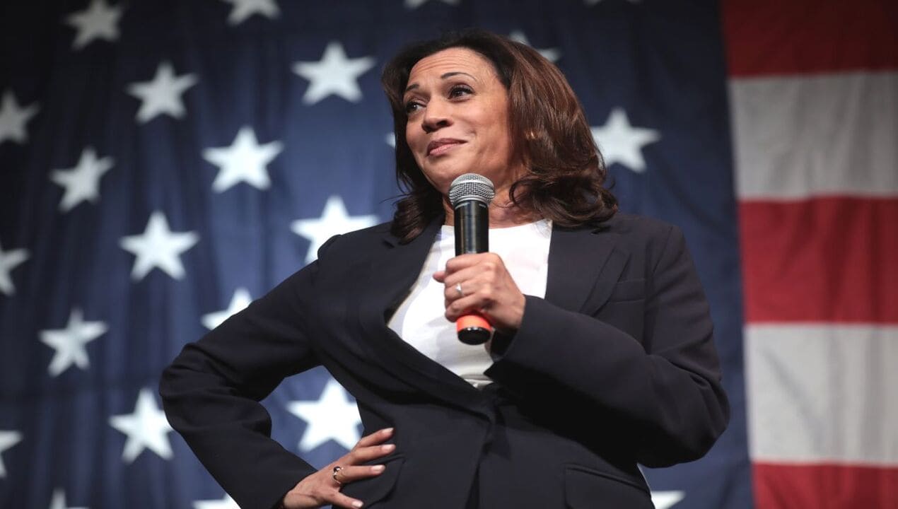 Kamala Harris Kembali ke Panggung Politik Nasional