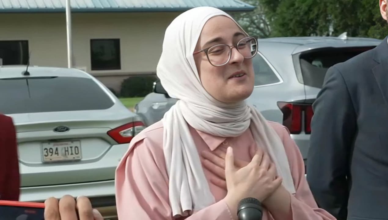 Mahasiswa Universitas Tufts Dibebaskan dari Tahanan Imigrasi