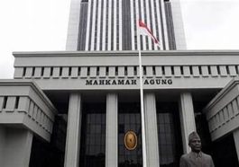 Kasus Kewarganegaraan Mahkamah Agung Batasi Wewenang