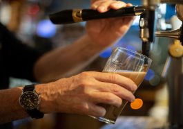 Konsumsi Alkohol di AS Dari Pedoman Ketat ke Saran Global