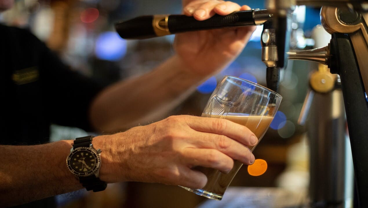 Konsumsi Alkohol di AS Dari Pedoman Ketat ke Saran Global
