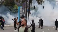 Krisis Imigrasi Picu Protes, Los Angeles Berlakukan Jam Malam