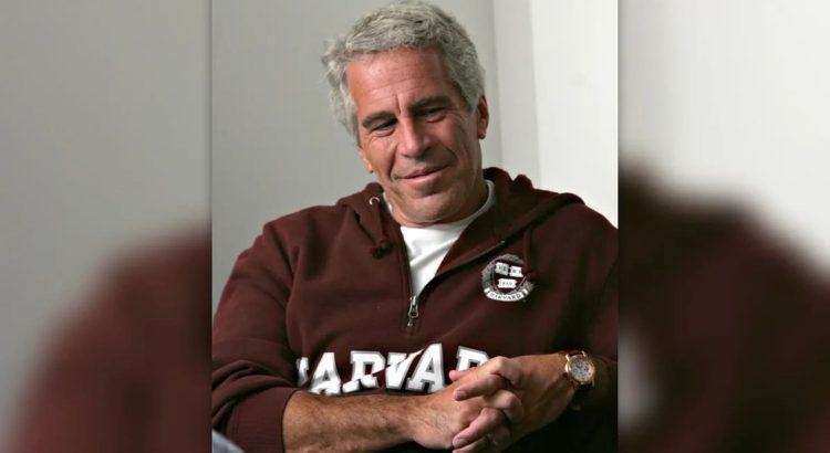 Golf di Skotlandia, Trump Diterpa Isu Epstein dan Protes Publik