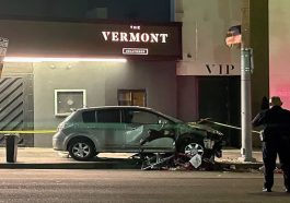 Insiden Tabrakan Mobil di Luar Klub Malam Los Angeles