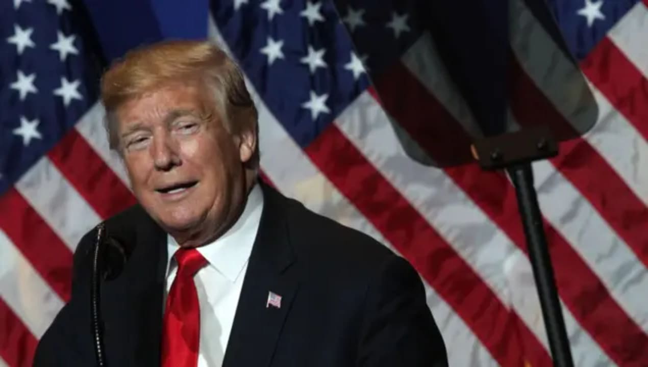 Gelombang Tarif Trump Dinamika Perang Dagang Amerika Serikat