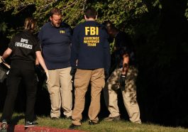 FBI Buru Pembunuh Charlie Kirk, Hadiah Rp1,6 Miliar Disiapkan