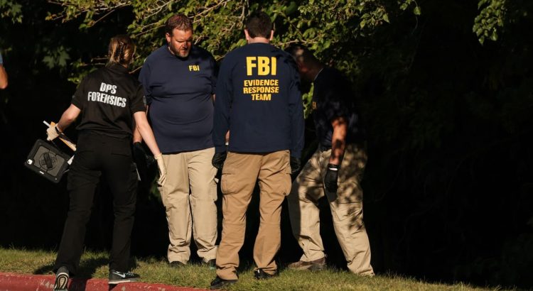 FBI Buru Pembunuh Charlie Kirk, Hadiah Rp1,6 Miliar Disiapkan