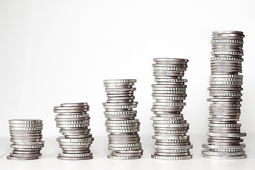 Small Party Funding : How They Raise Money in 2025