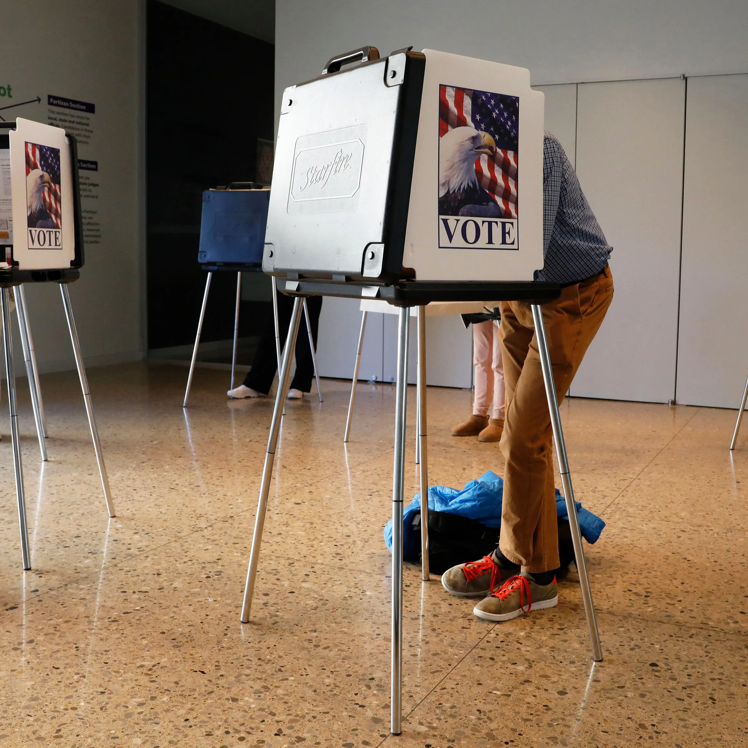 Why More Young Americans Are Joining Small Political Parties